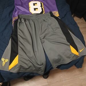 Nike Kobe (Rare) Basketball Shorts Valued at $60 / Kobe Jersey Bundle Outfit